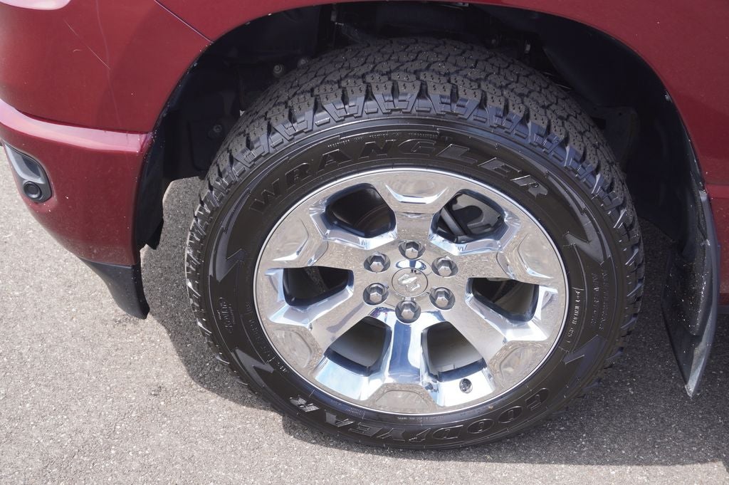 2021 RAM 1500 Big Horn Crew Cab 4x4 5'7' Box