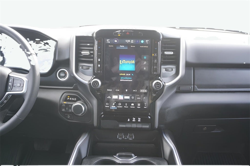 2025 RAM 1500 Big Horn Crew Cab 4x4 5'7' Box