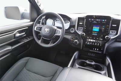 2025 RAM 1500 Big Horn Crew Cab 4x4 5'7' Box