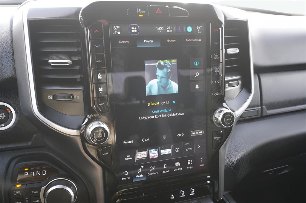 2025 RAM 1500 Big Horn Crew Cab 4x4 5'7' Box