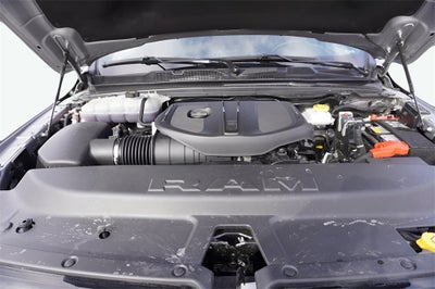 2025 RAM 1500 Big Horn Crew Cab 4x4 5'7' Box