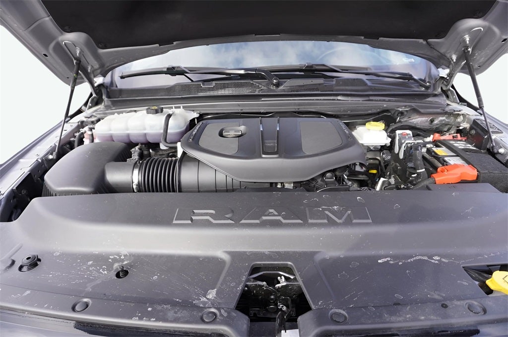 2025 RAM 1500 Big Horn Crew Cab 4x4 5'7' Box