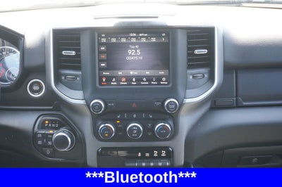 2020 RAM 1500 Big Horn Crew Cab 4x4 5'7' Box