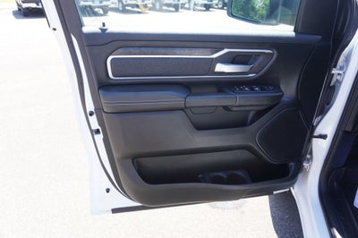 2020 RAM 1500 Big Horn Crew Cab 4x4 5'7' Box