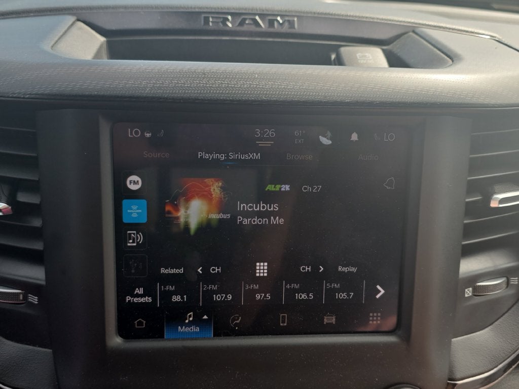 2023 RAM 1500 Big Horn Crew Cab 4x4 5'7' Box