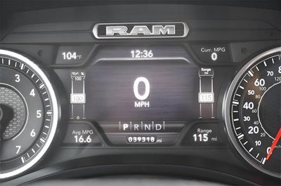 2021 RAM 1500 Big Horn Crew Cab 4x4 5'7' Box