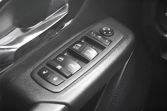 2021 RAM 1500 Big Horn Crew Cab 4x4 5'7' Box