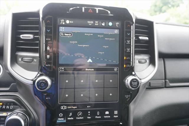 2023 RAM 1500 Big Horn Crew Cab 4x4 5'7' Box