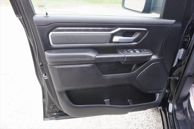 2021 RAM 1500 Big Horn Crew Cab 4x4 5'7' Box