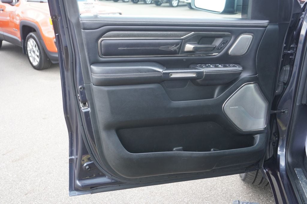 2021 RAM 1500 Limited Crew Cab 4x4 5'7' Box