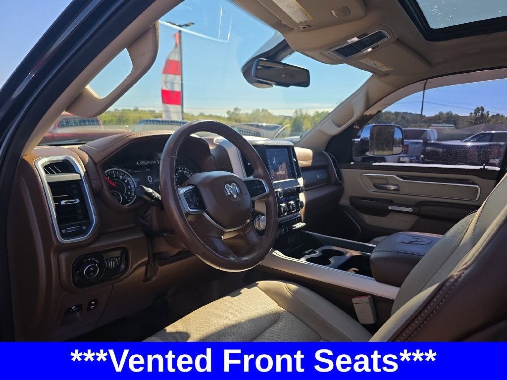 2019 RAM 1500 Laramie Crew Cab 4x4 5'7' Box