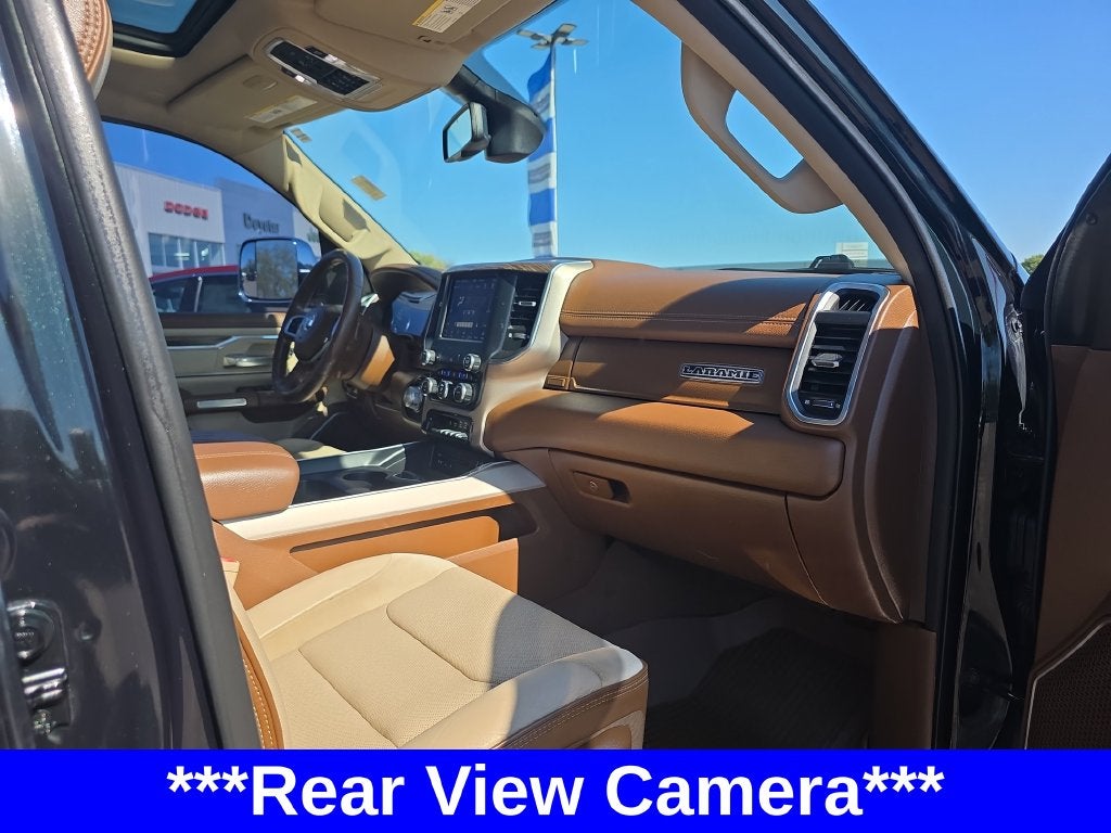 2019 RAM 1500 Laramie Crew Cab 4x4 5'7' Box