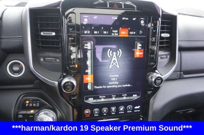 2021 RAM 1500 Laramie Crew Cab 4x4 5'7' Box