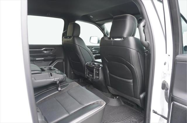 2022 RAM 1500 Laramie Crew Cab 4x4 5'7' Box