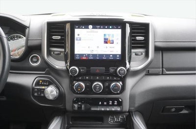 2022 RAM 1500 Laramie Crew Cab 4x4 5'7' Box