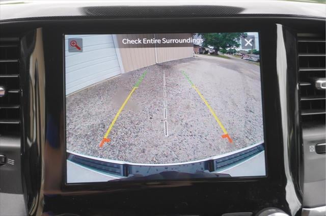 2022 RAM 1500 Laramie Crew Cab 4x4 5'7' Box