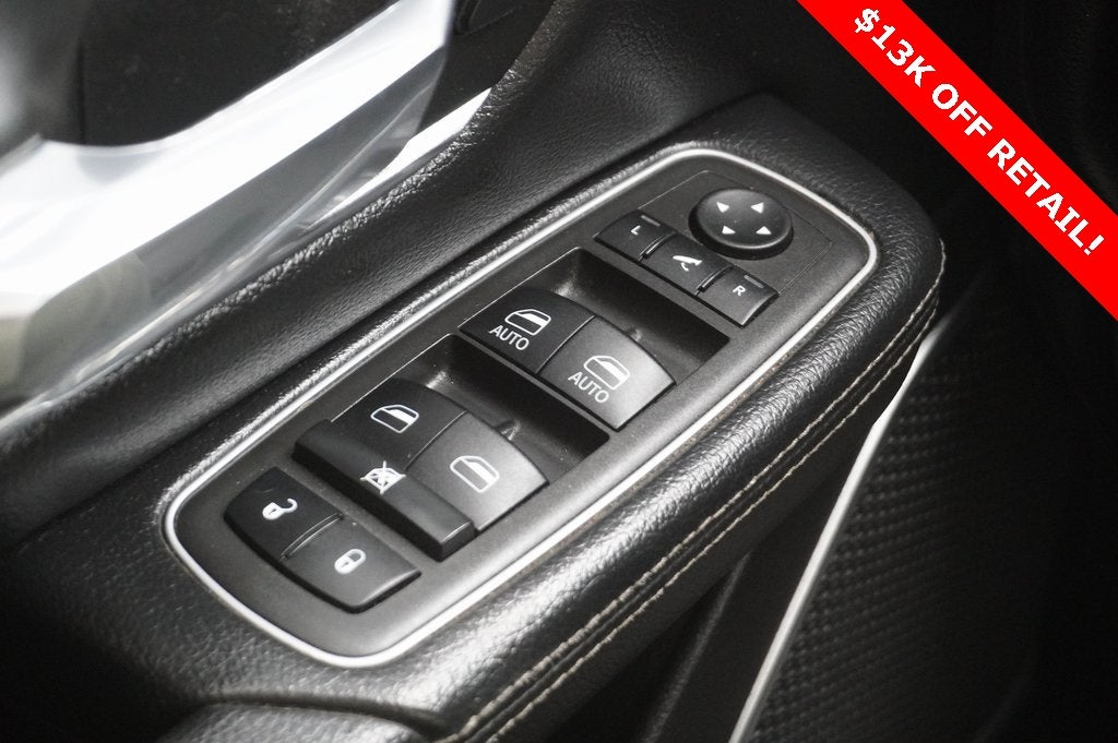 2022 RAM 1500 Laramie Crew Cab 4x4 5'7' Box