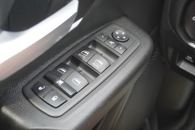 2022 RAM 1500 Big Horn Crew Cab 4x4 6'4' Box