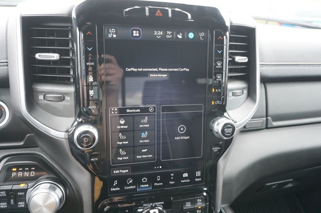 2023 RAM 1500 Laramie Crew Cab 4x4 6'4' Box