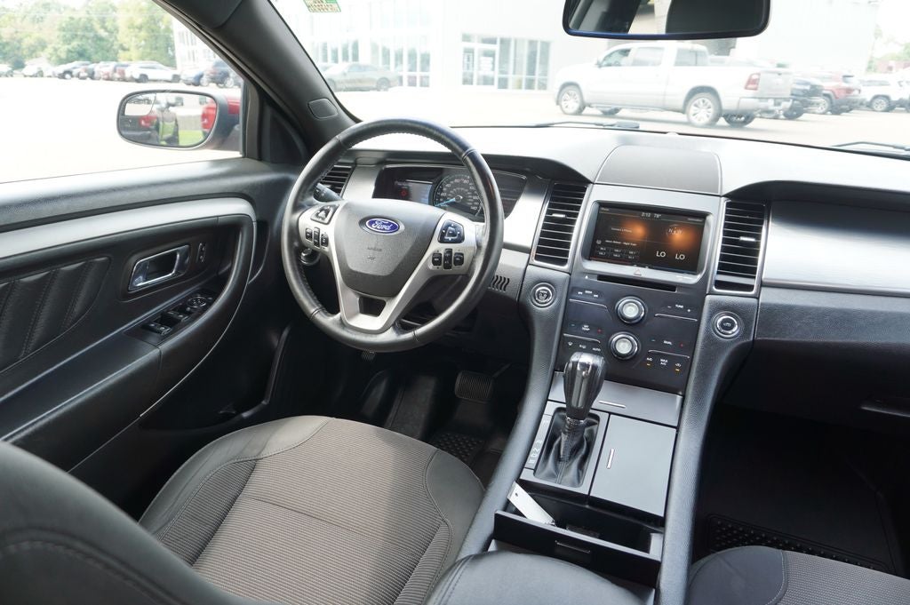 2015 Ford Taurus SEL