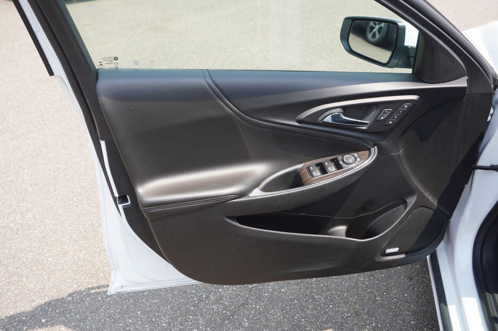 2024 Chevrolet Malibu FWD 2LT