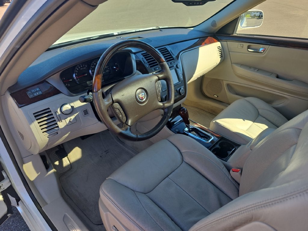 2011 Cadillac DTS Premium Collection