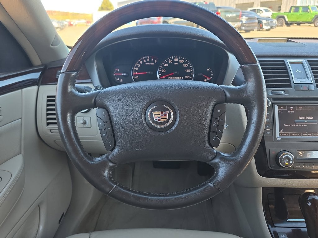 2011 Cadillac DTS Premium Collection