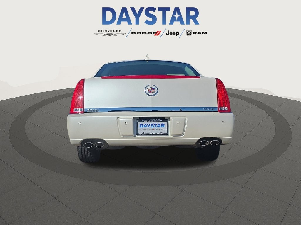 2011 Cadillac DTS Premium Collection