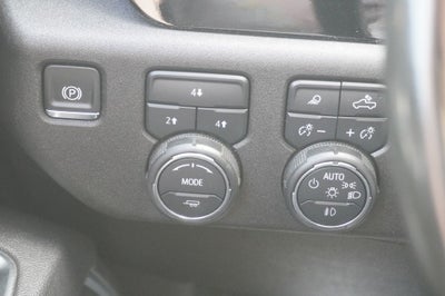 2025 Chevrolet Silverado 3500HD 4WD Crew Cab Long Bed LT