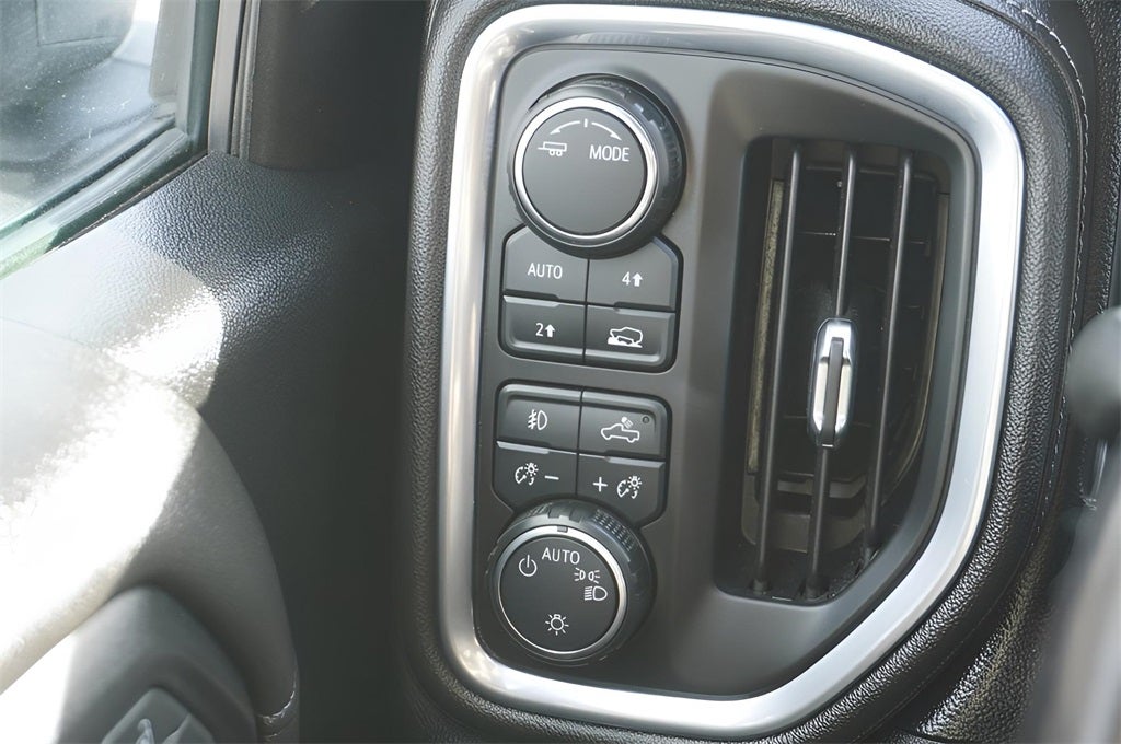 2020 Chevrolet Silverado 1500 4WD Double Cab Standard Bed RST