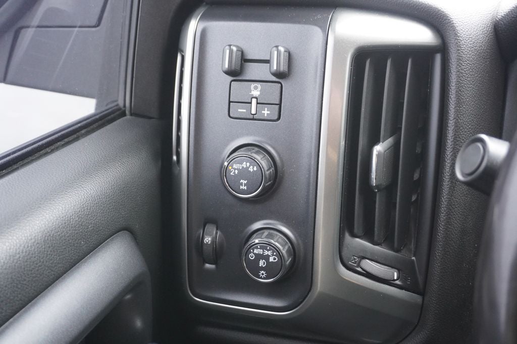 2018 Chevrolet Silverado 1500 2LT