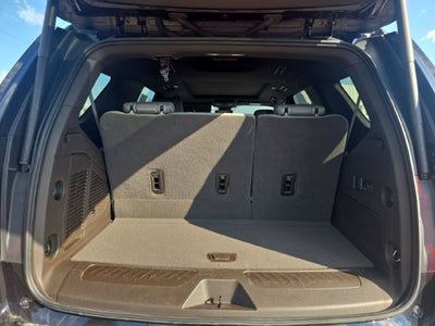 2023 GMC Yukon 4WD SLT
