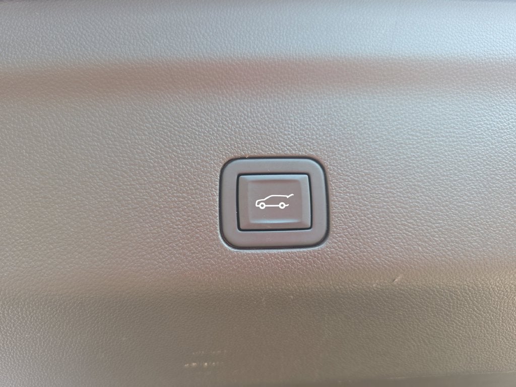 2023 GMC Yukon 4WD SLT