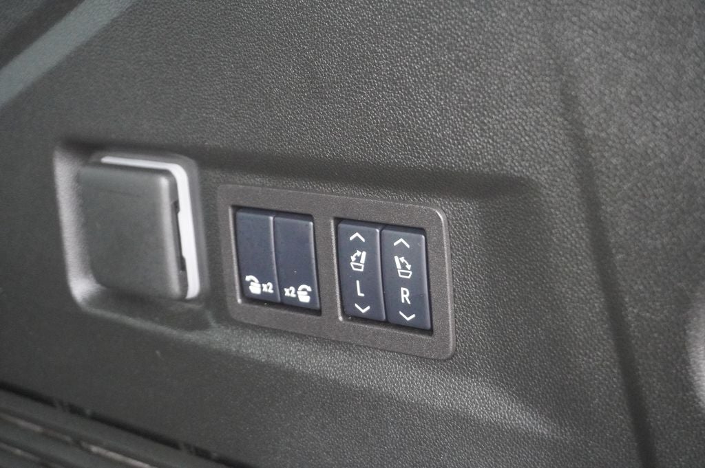 2025 GMC Yukon 4WD Elevation