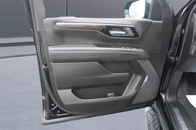2025 Chevrolet Tahoe 4WD Z71