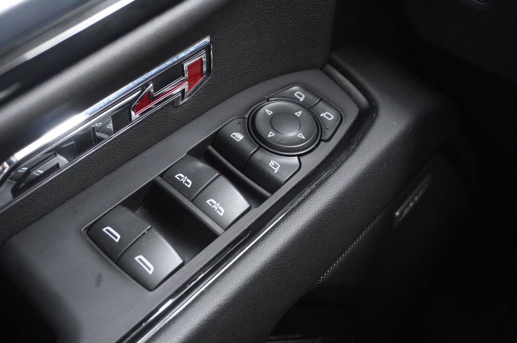 2023 GMC Sierra 1500 4WD Crew Cab Short Box AT4