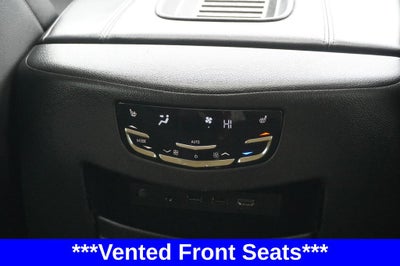 2020 Cadillac Escalade 4WD Luxury