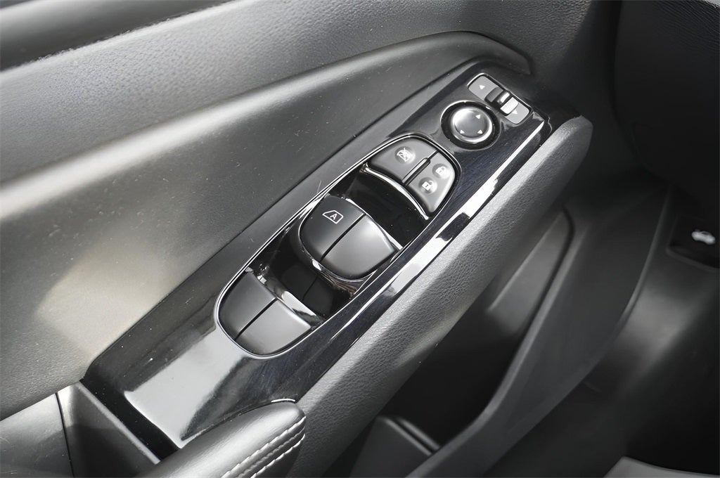 2023 Nissan Altima SV FWD