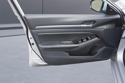 2023 Nissan Altima SV FWD