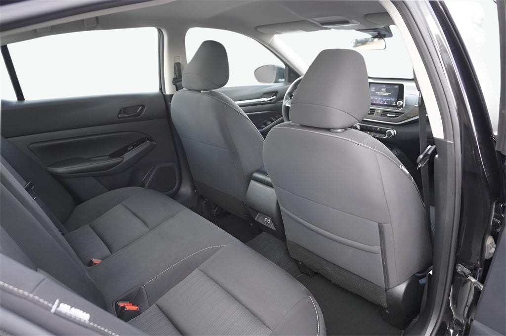 2023 Nissan Altima SV FWD