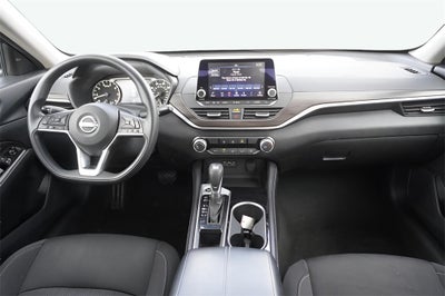 2023 Nissan Altima SV FWD