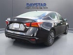 2023 Nissan Altima SV FWD
