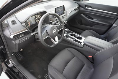 2023 Nissan Altima SV FWD