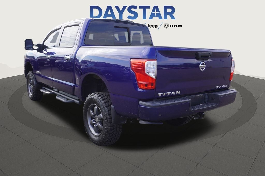 2021 Nissan Titan SV