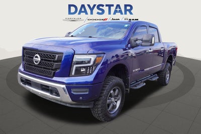 2021 Nissan Titan SV