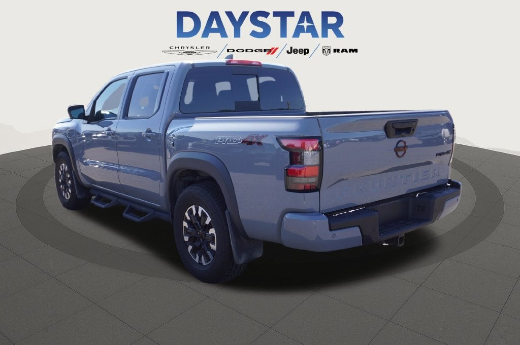 2023 Nissan Frontier Crew Cab PRO-4X 4x4