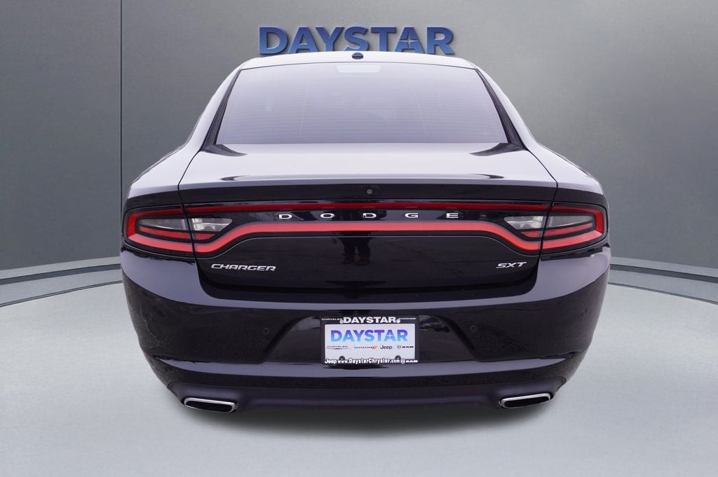 2018 Dodge Charger SXT RWD
