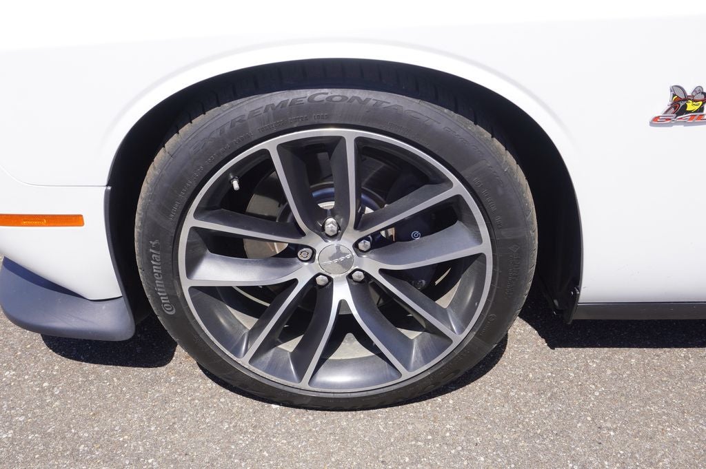 2016 Dodge Challenger R/T Scat Pack