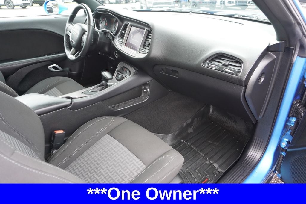 2023 Dodge Challenger SXT AWD