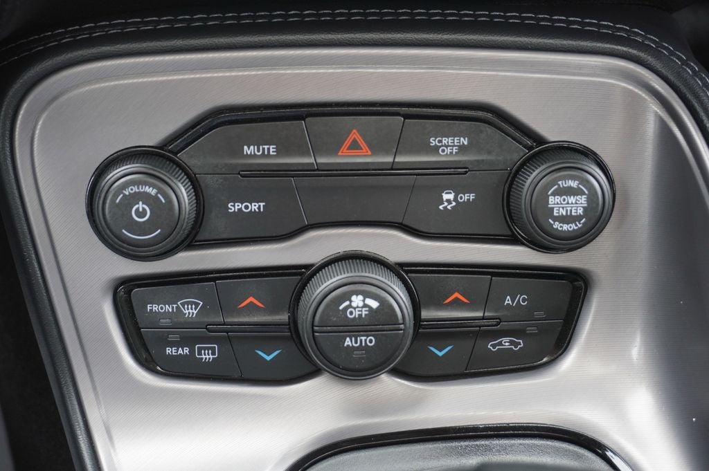 2023 Dodge Challenger SXT AWD